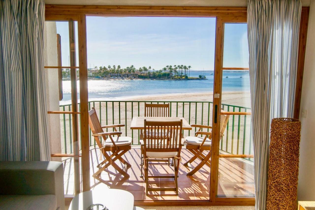 Beachfront Apartment Port de Alcudia  Luaran gambar